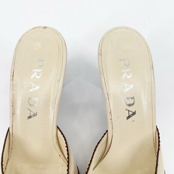 Vintage Prada Beige Neutral Leather Bow Pointed Toe Slide Mules Heels IT 36 - Picture 9 of 12